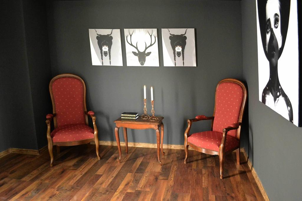 Jn Boutique Apartments Bukarest Zimmer foto